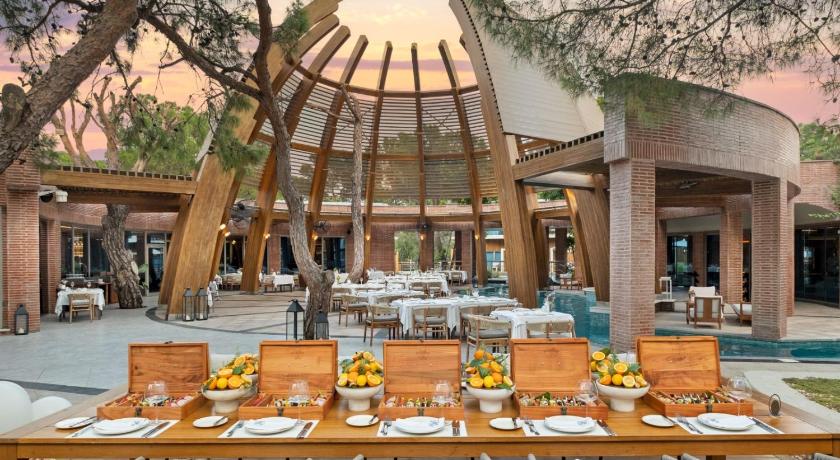 Rixos Sungate Hotel - image 4