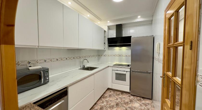 Modern Apartment On Playa Del Cura - image 11