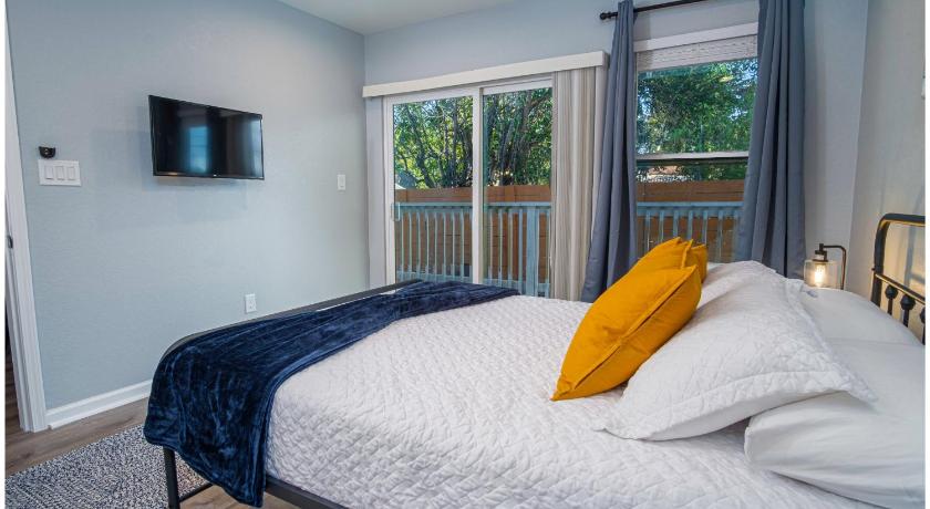 샌안토니오 (TX) Escape to 4BR3BA Downtown Home Brand New 3성급 숙소 수영장