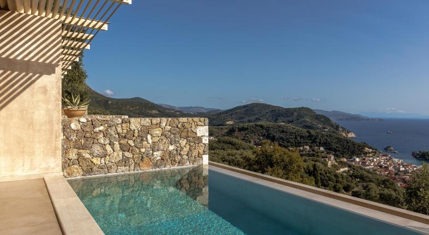 Image of Suite with Private Pool 4