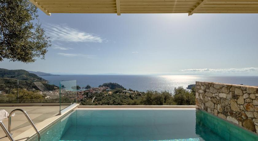 Image of Suite with Private Pool 5