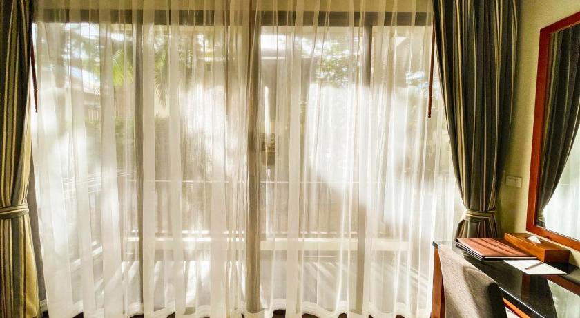 Image of Seaside Junior Suite 16
