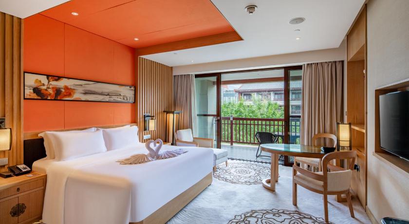 Image of Royal Room 0