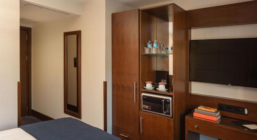 Image of Deluxe Double Room 11