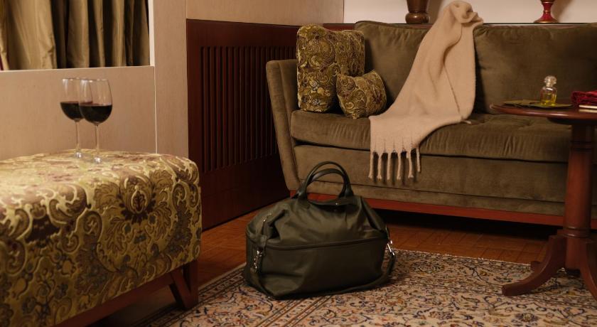 Image of Double Room with Patio 7