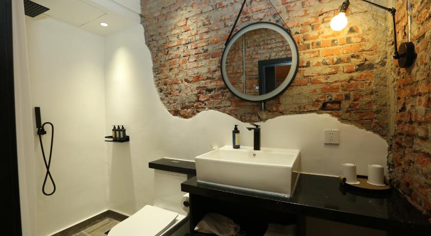 Image of Standard Double Room 2