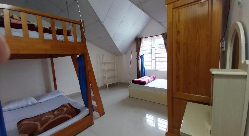 Image of Bunk Bed in Mixed Dormitory Room 0