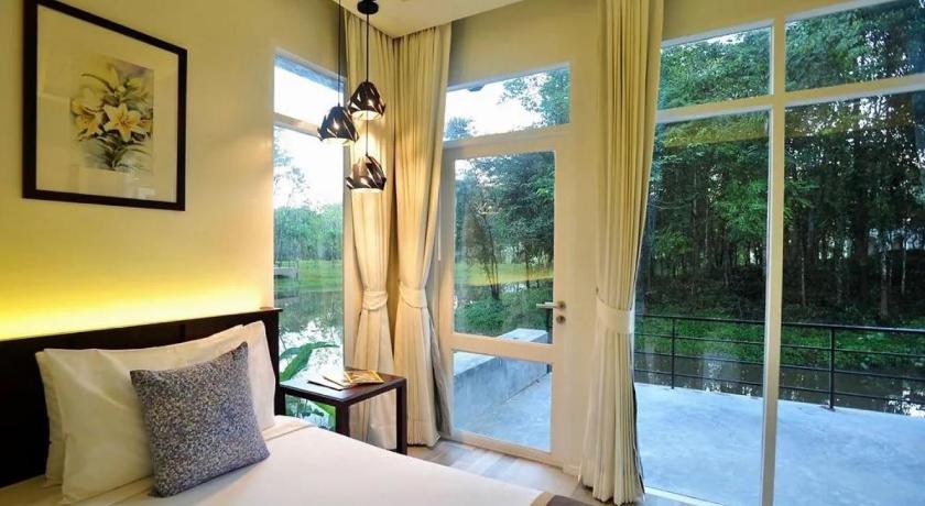 รูปของไทรแองเกิล สวีท เลคไซด์ (Triangle Suite Lakeside) 6