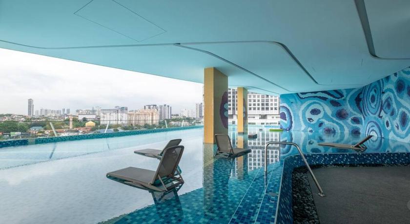 Blissful Cottage @ OKR Mid Valley 2BR 7pax MRT Chinese-speaking Host - main image