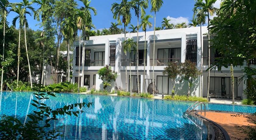 รูปของแกรนด์ จากุซซี พร้อมทางเข้าสระว่ายน้ำ (Grand Jacuzzi Pool Access) 5