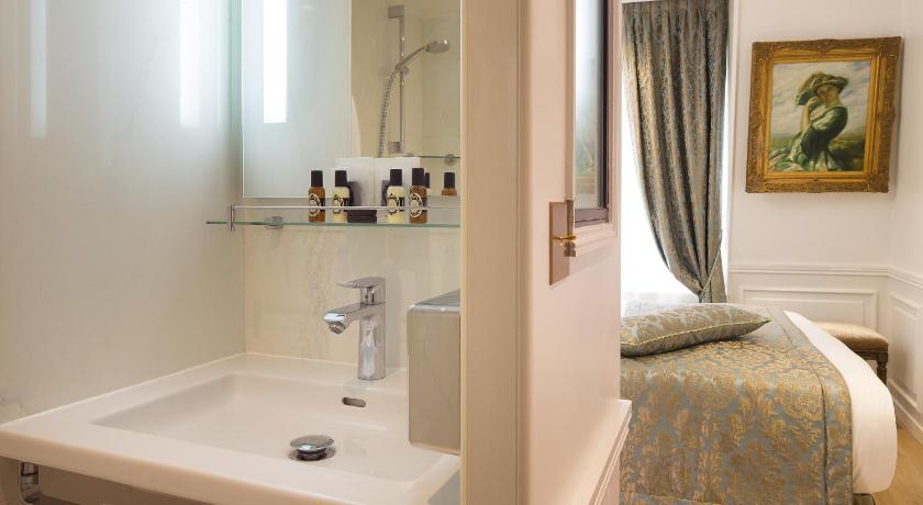 Immagine di Camera Standard (Standard  Room) 3