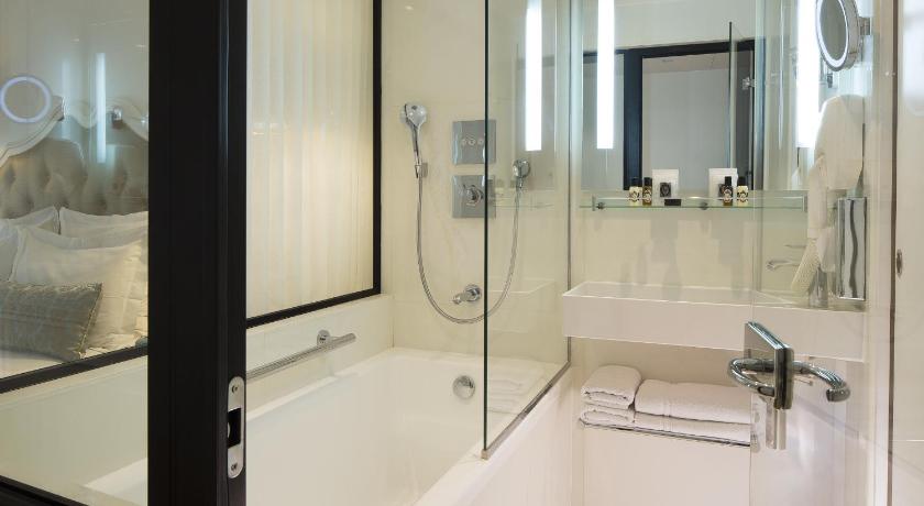 Immagine di Camera Deluxe (Deluxe Room) 8