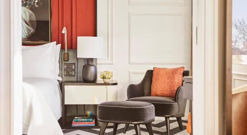 Image of One Bedroom Suite 17