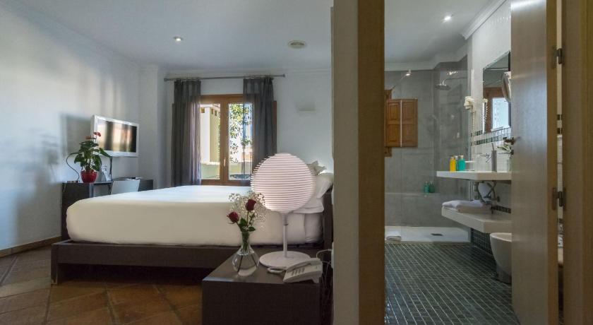 Image of Superior Double Room 0