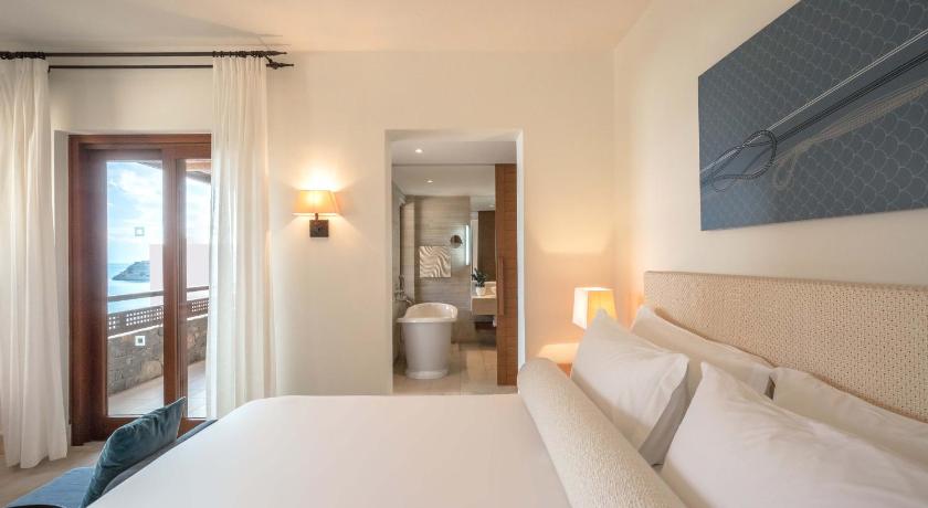 Image of Deluxe Bungalow Sea View 7