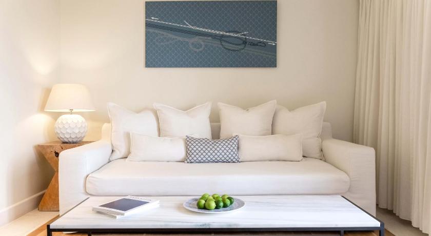 Image of Deluxe Suite Sea View 5