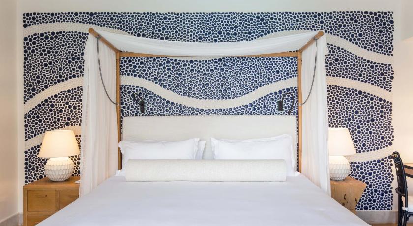Image of Island Suite Sea View Private Heated Pool 3