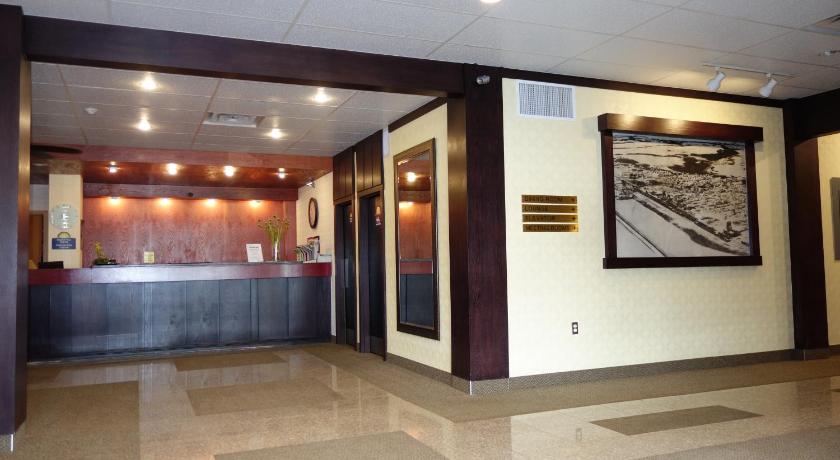 Days Inn by Wyndham Vermilion photo