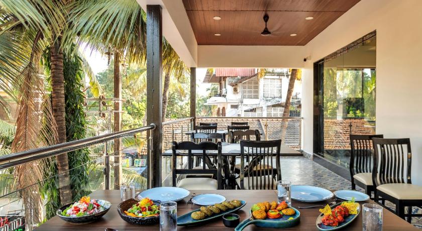 La Baga Beach Hotel - image 9