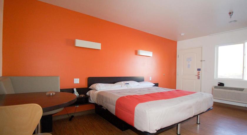motel in victorville ca
