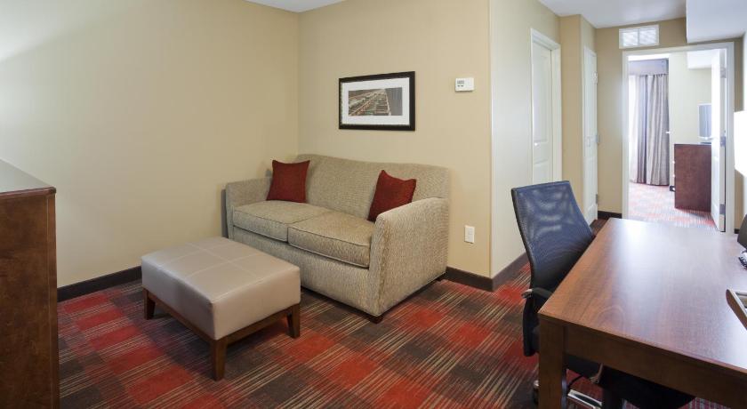 GrandStay Hotel and Suites - Tea/Sioux Falls