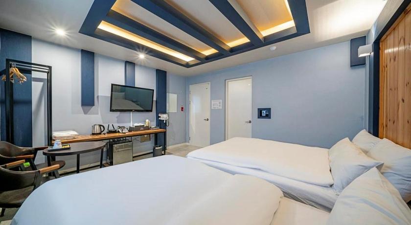 忠州 Bali Hotel 3つ星 ホテル スイート