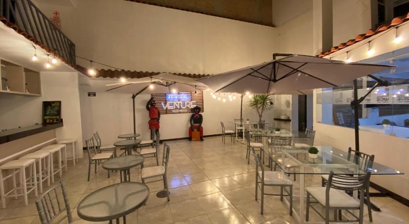 Hotel Venture