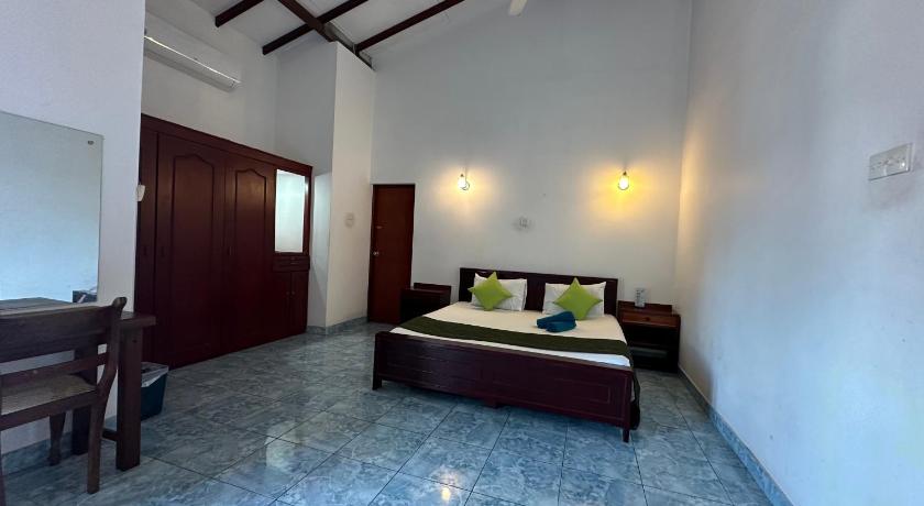 Image of Deluxe Family Suite 5