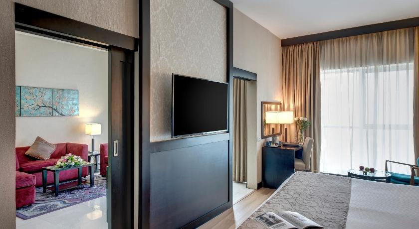 Image of Deluxe Suite 9