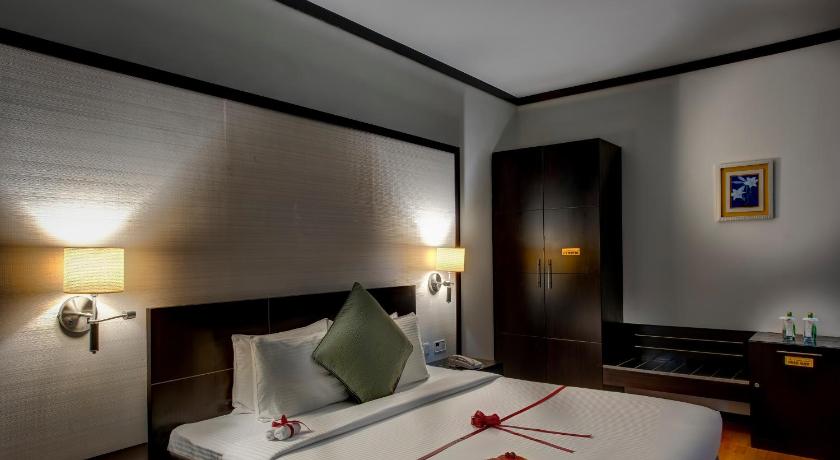Image of Executive Room 8