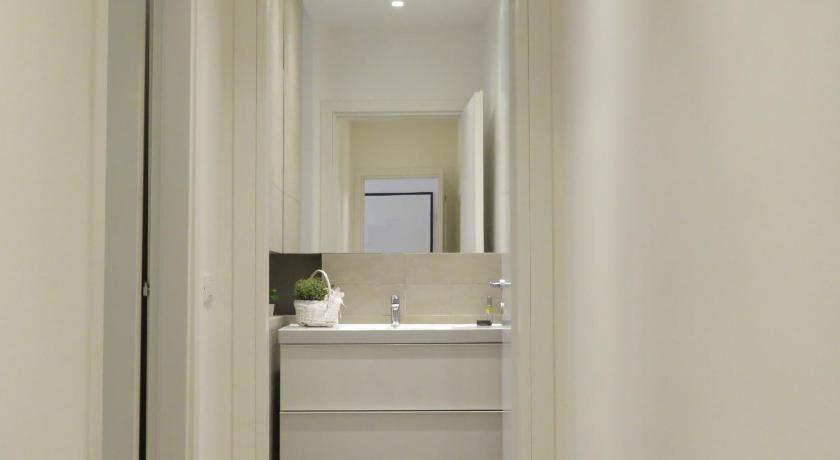 Image of Apartment with Terrace 9