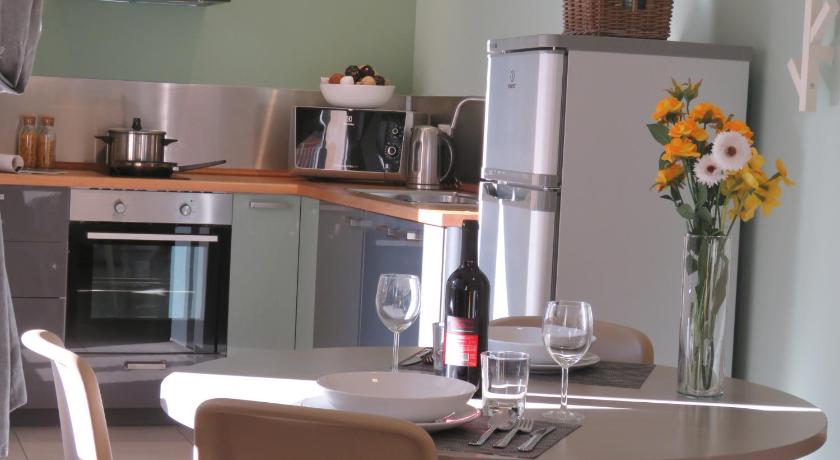 Image of Apartment with Terrace 1