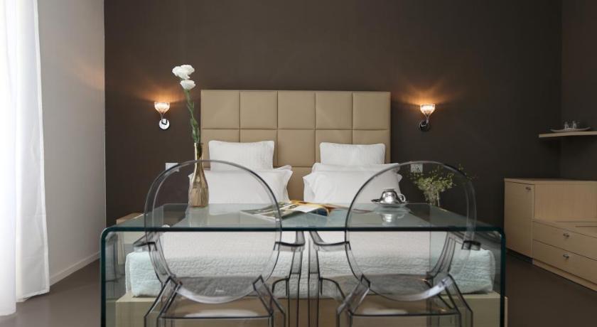 Rome Residenza Crescenzio 4-Star Hotel view