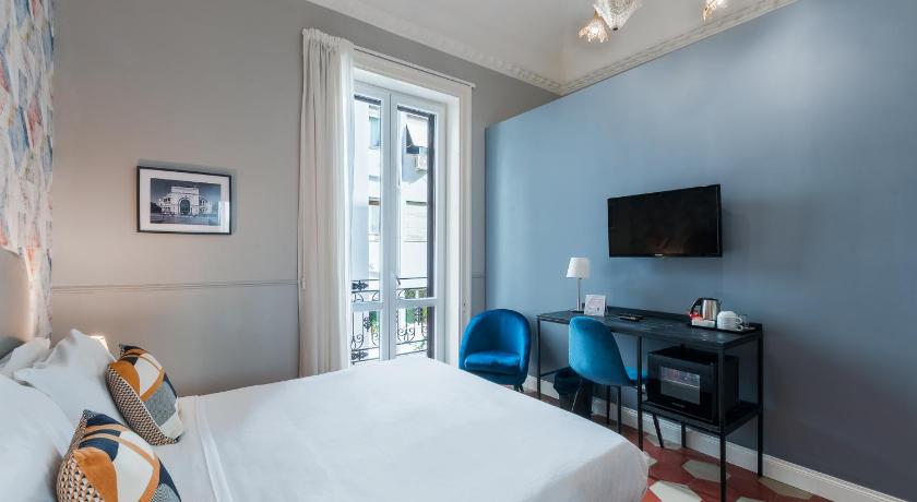 Image of Deluxe Double Room with Balcony 0