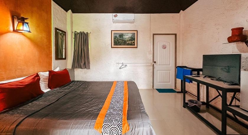 Image of Double Room with Garden View 4