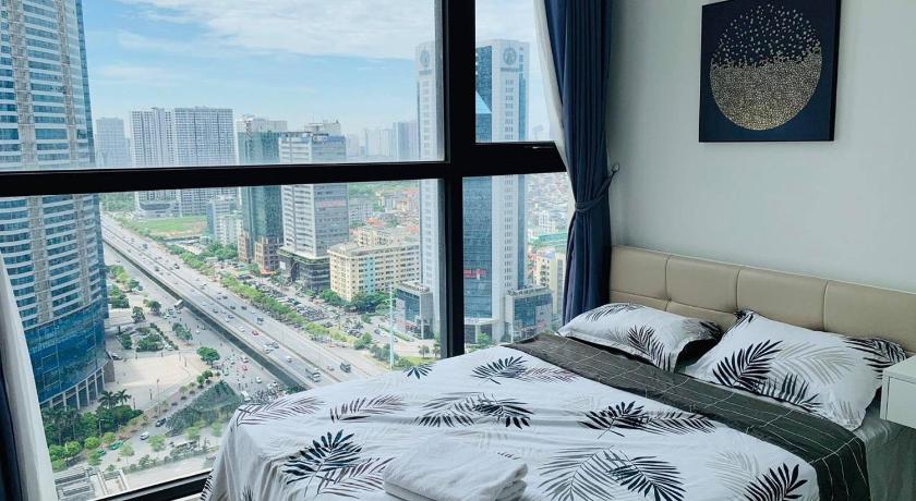 BOM HOMES -VINHOMES SKYLAKE- 1BR- NEAR KEANGNAM - image 2