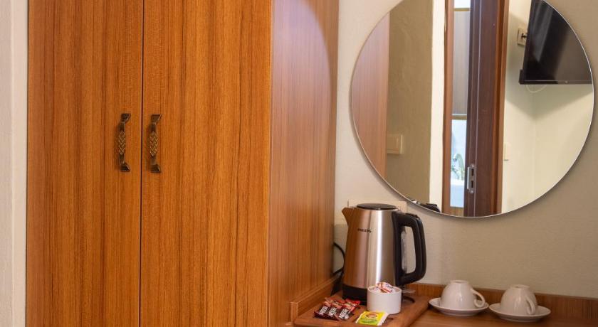 Sayina Hotel - image 14