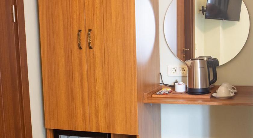 Sayina Hotel - image 11