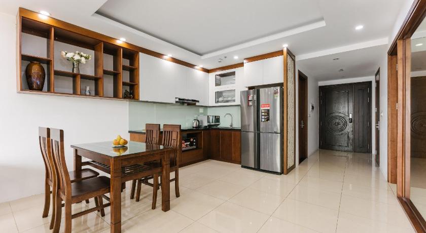 河内 D.' Le Roi Soleil - Westlake Homestay Hanoi 4星级 酒店 泳池