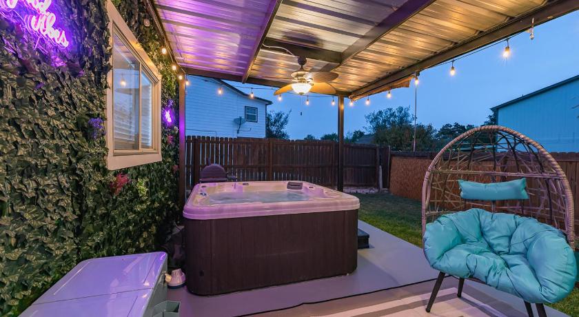 サンアントニオ GameRoom, BBQ & Hot-tub by Lackland & SeaWorld 4つ星 宿泊施設 施設