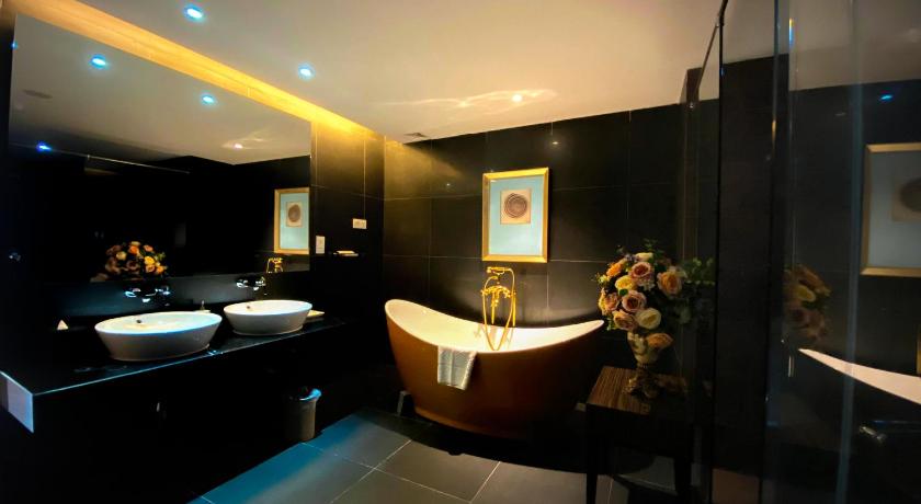 Image of Presidential Suite 2