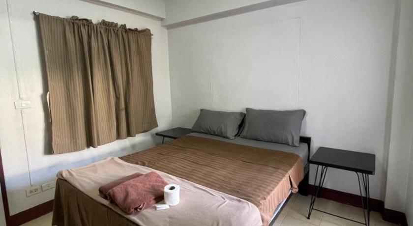 Image of Double Room with Private Bathroom 2