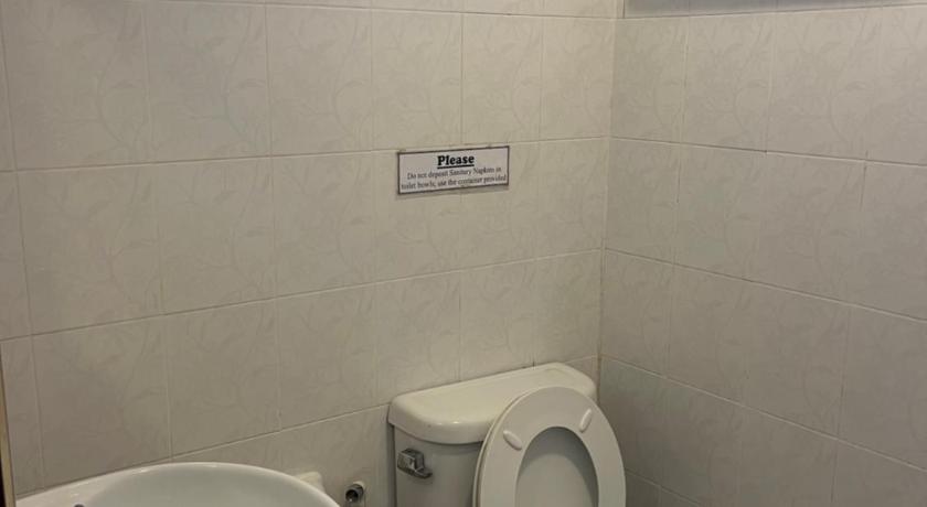 Image of Triple Room with Bathroom 3