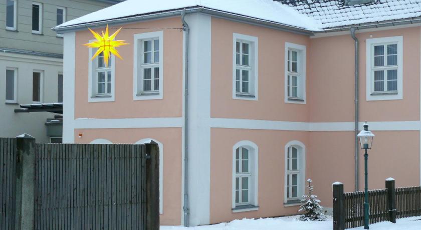 Komensky Gaste- und Tagungshaus photo