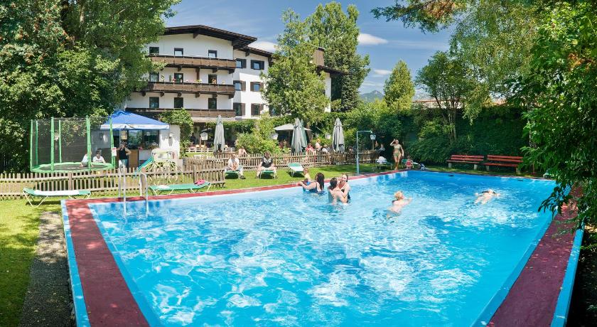 Hotel Linde photo