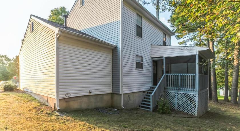カーターズビル (GA) Sunlit Cartersville Cottage 2つ星 宿泊施設 スイート