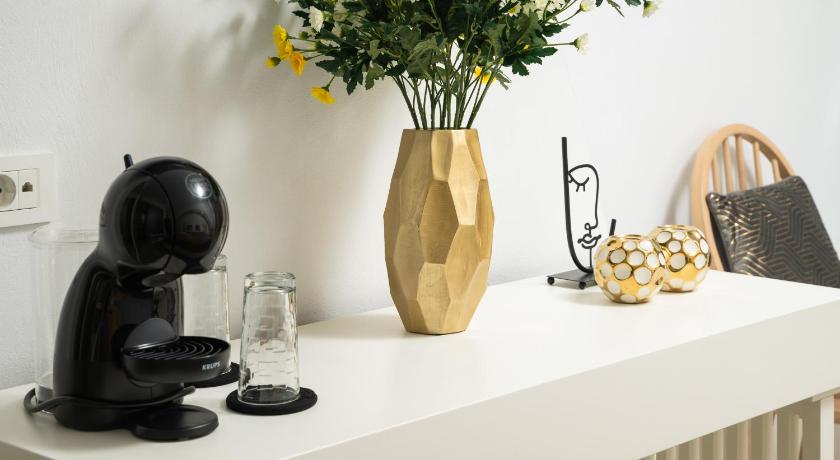 Elia Portou Luxury Residence - image 12