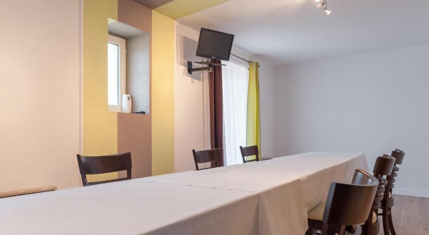Collonges Restaurant Hotel