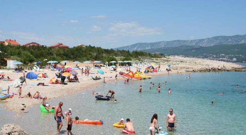 Apartments Vrban photo