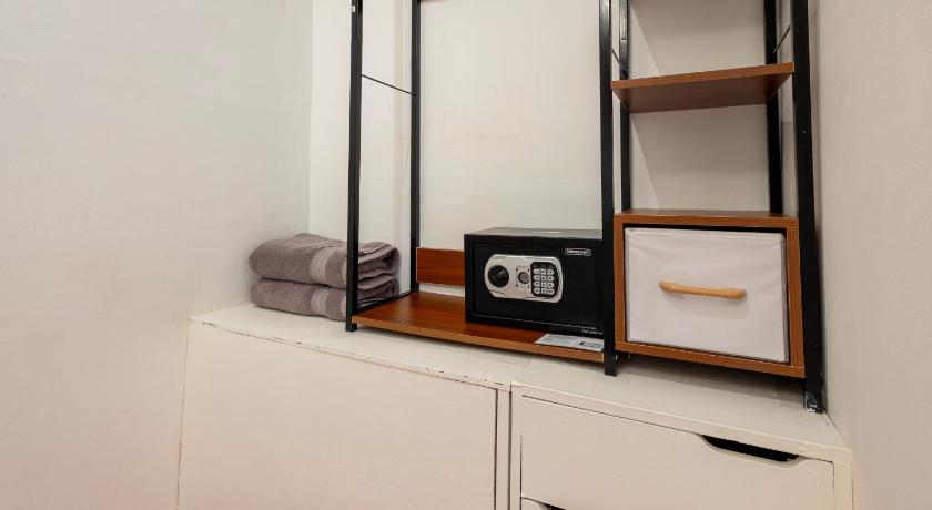 Image of Standard Suite with Balcony and Sea View 8